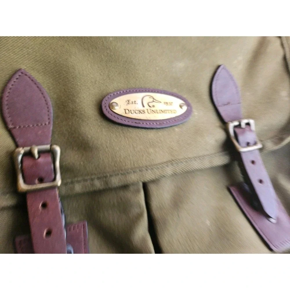 Vintage DUCKS UNLIMITED Canvas Leather Gear Bag Messenger Bag Laptop Case